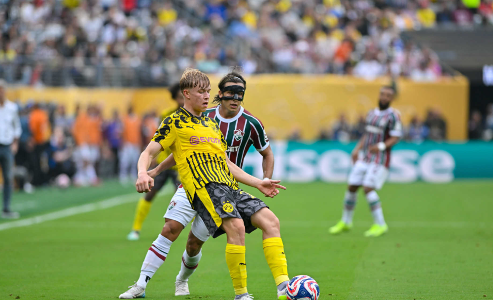 多特蒙德战平曼联,迪玛利亚梅开二度意甲的简单介绍 多特蒙德战平曼联,迪玛利亚梅开二度意甲的简单介绍