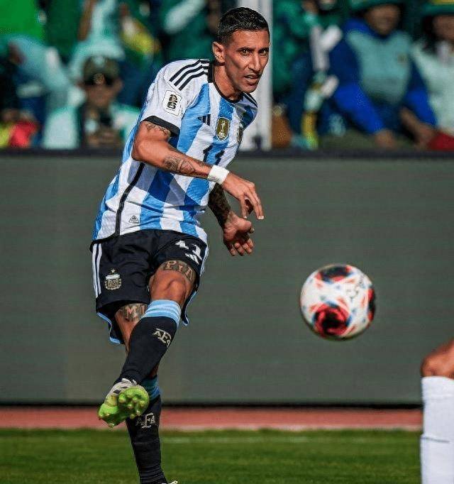 多特蒙德战平曼联,迪玛利亚梅开二度意甲的简单介绍 多特蒙德战平曼联,迪玛利亚梅开二度意甲的简单介绍