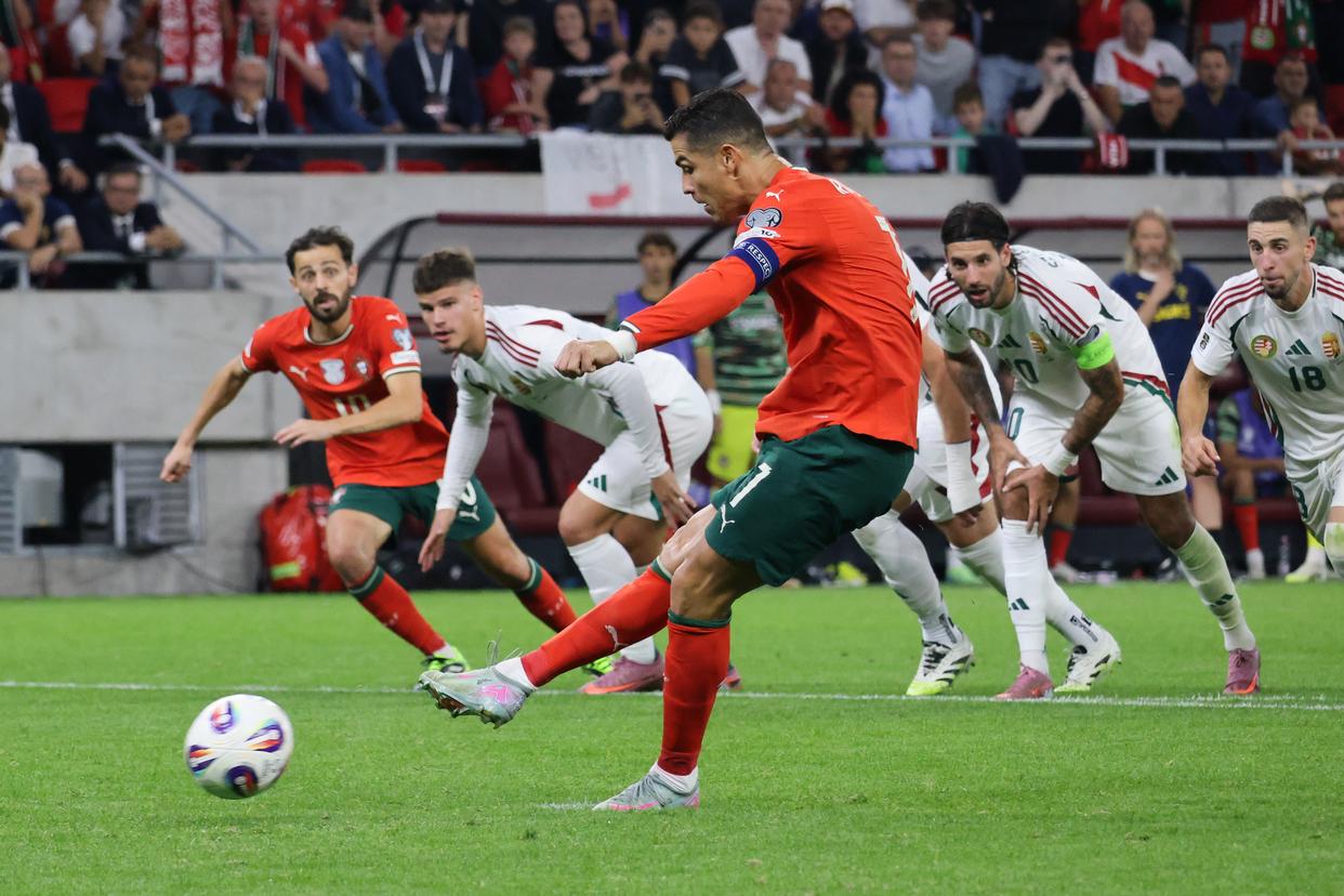 葡萄牙队完胜英格兰队，梁靖崑刷新纪录